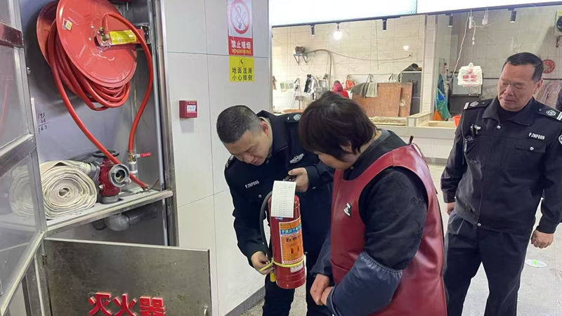 浦江農(nóng)批市場開展“問與答、學與用”消防安全主題活動